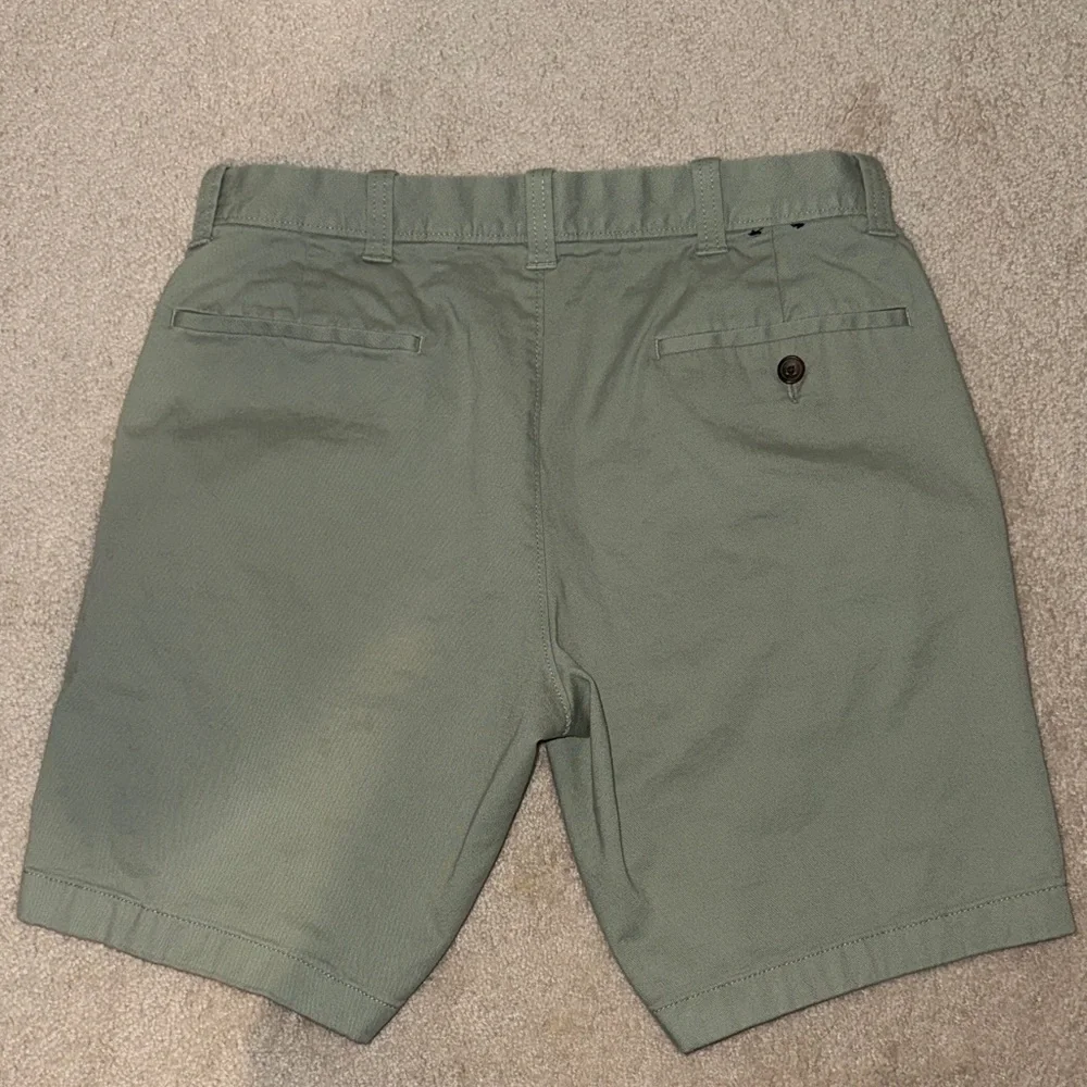 J. Crew Men's Olive Flat Front Shorts